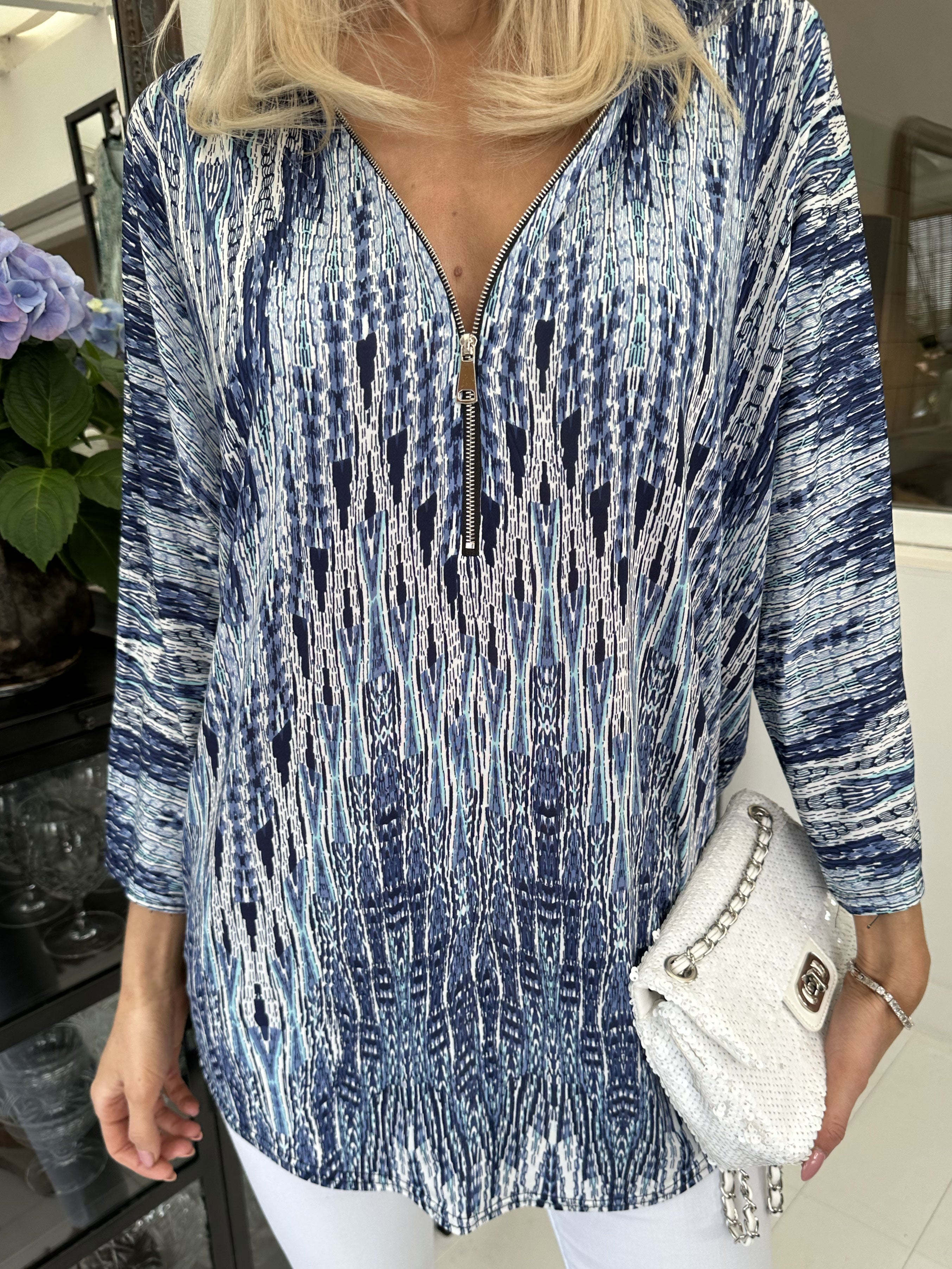 Celia Stripe - Söt tunika i elastiskt tyg med dragkedja - Blue